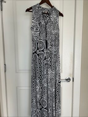 Chico's Black and White Printed Maxi Dress